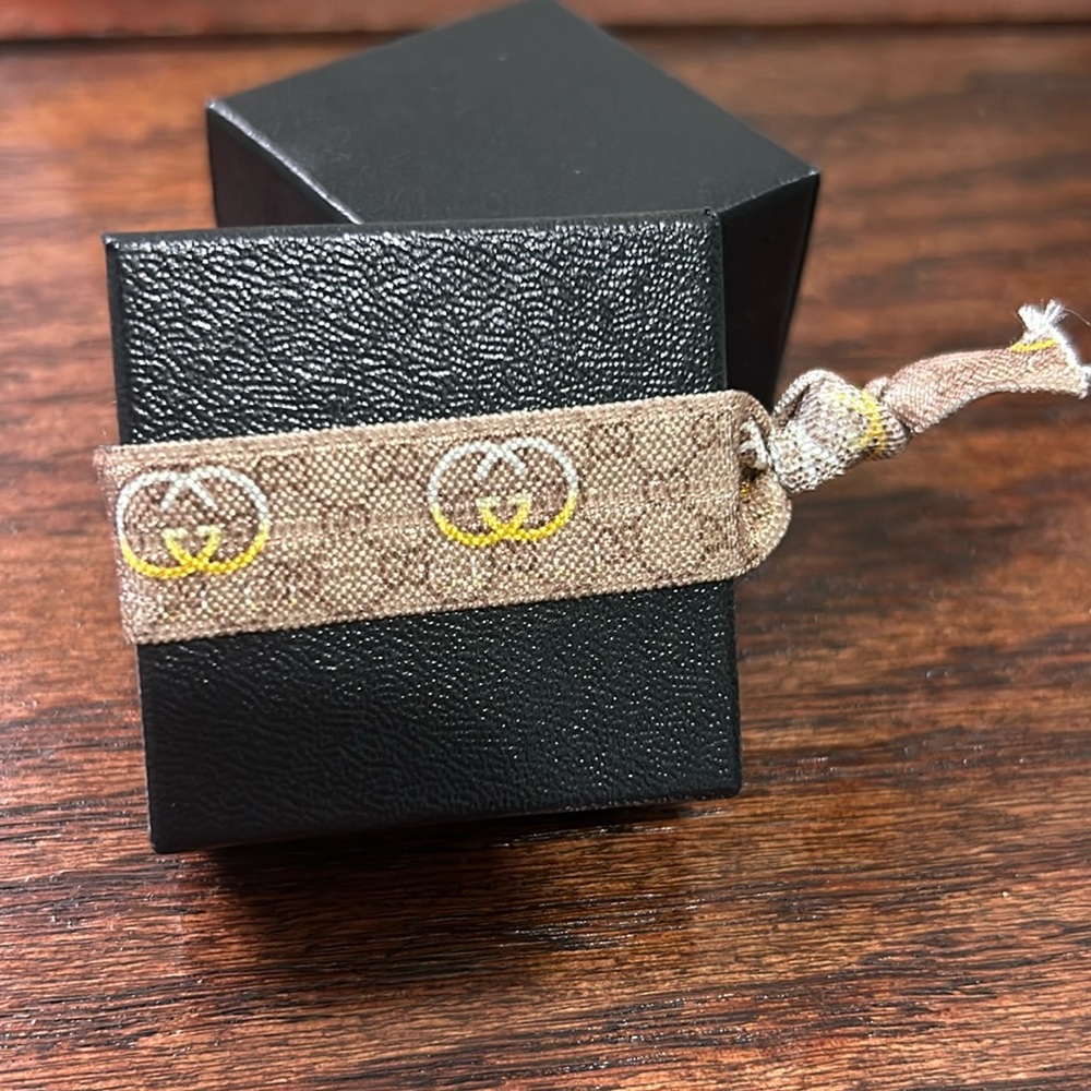 Gucci classic brown hair tie band✨